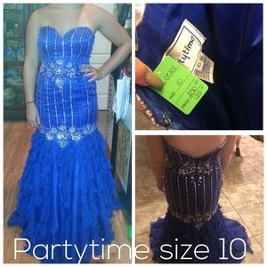 Mermaid style party time gown